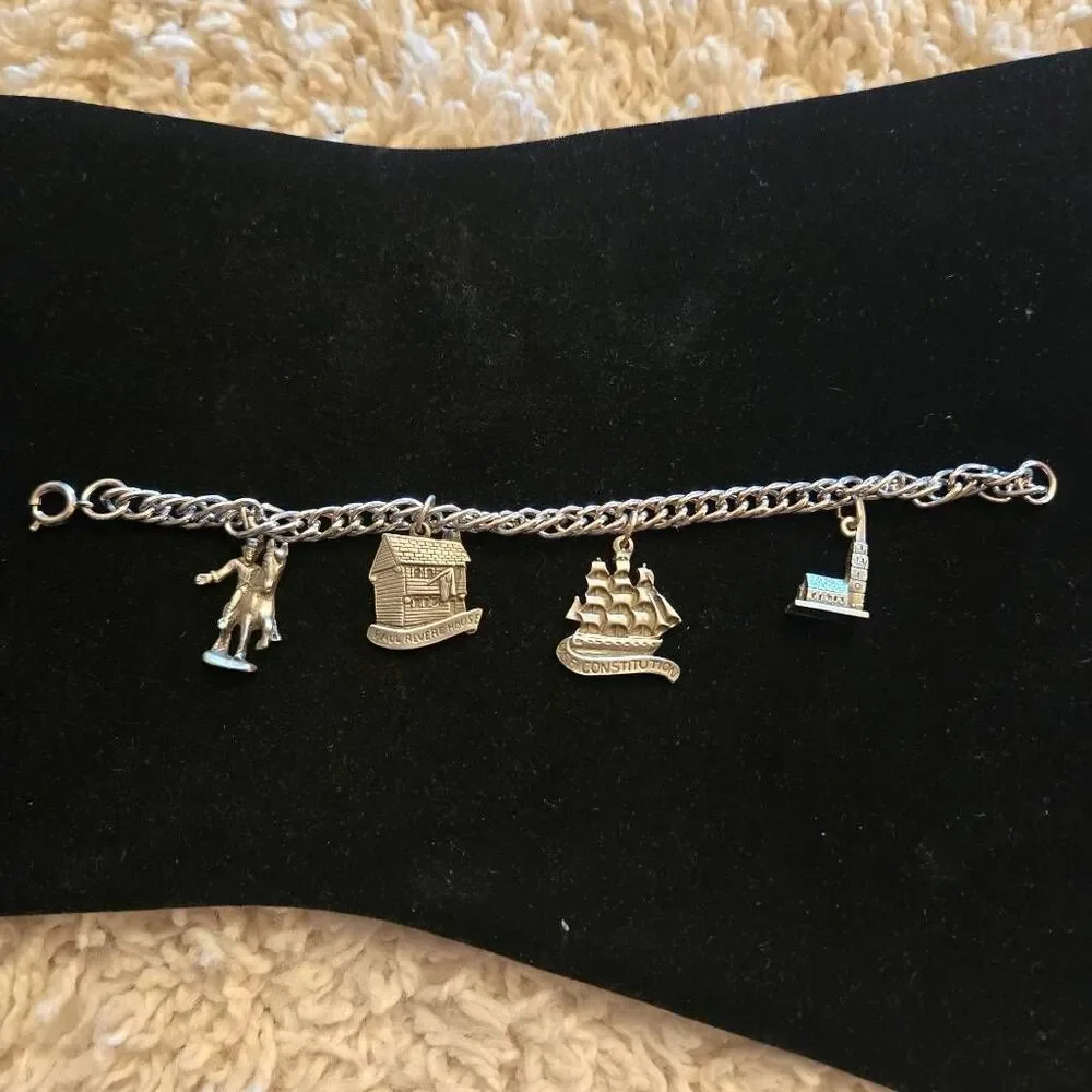 Vintage Paul Revere Souvenir Charm Bracelet